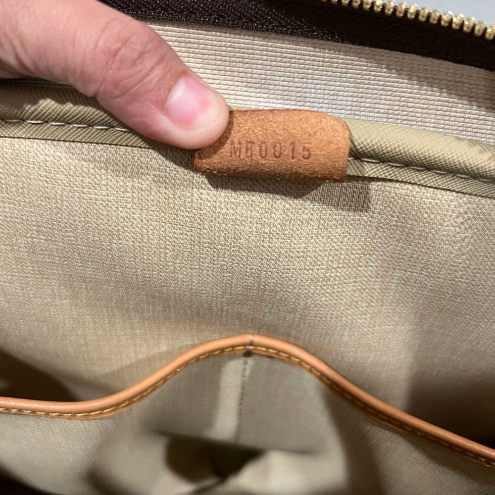 Louis Vuitton Deauville Bag Authentic Preloved Iconic Design Monogram Canvas - Picture 15 of 16